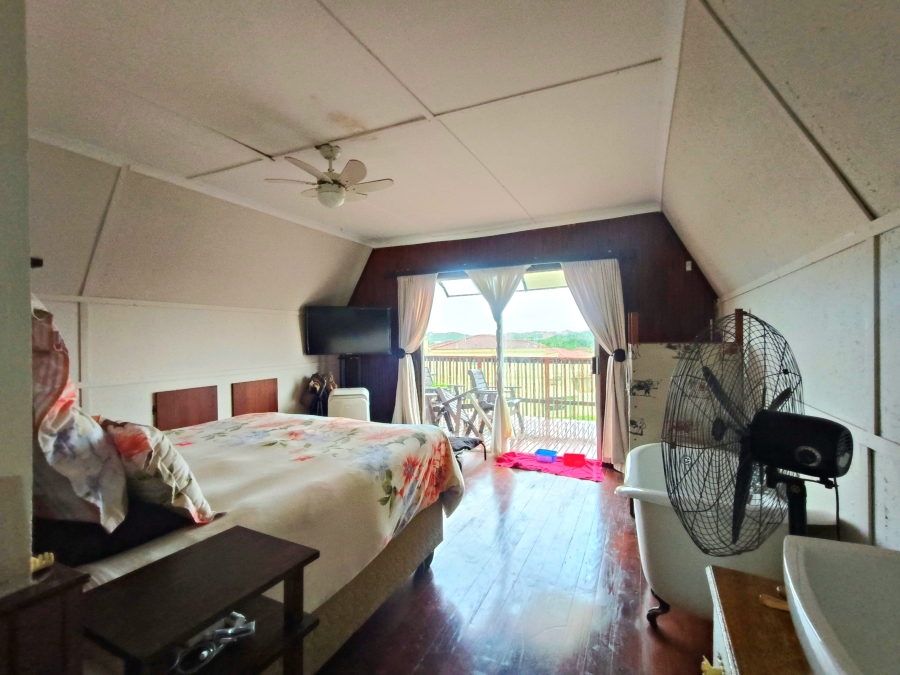 4 Bedroom Property for Sale in Aston Bay Eastern Cape